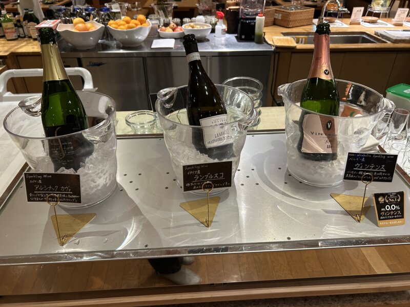 「蔵王の森」がつくる美と健康の温泉宿 ゆと森倶楽部 夕食のスパークリングワイン