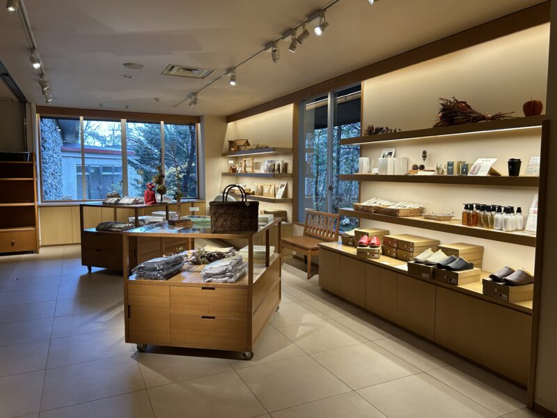 「蔵王の森」がつくる美と健康の温泉宿　ゆと森倶楽部　ゆと森ショップ