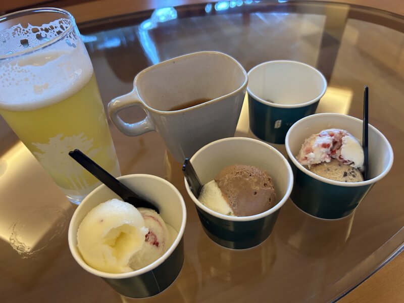 「蔵王の森」がつくる美と健康の温泉宿　ゆと森倶楽部　ラウンジで食べたジェラート