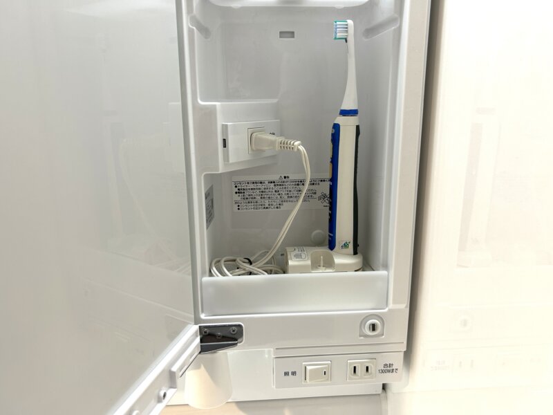 我が家が採用したリクシルピアラの洗面台（間口750mm）のコンセント