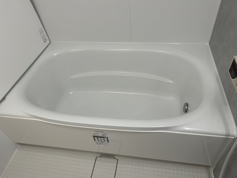 我が家が採用したリクシルリノビオVのミナモ浴槽